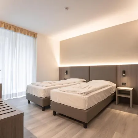 Panoramic San Carlo Ledro Hotel