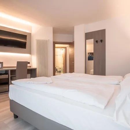 Panoramic San Carlo Ledro 3*